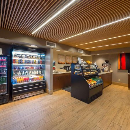 Hilton Phoenix Airport Eksteriør billede
