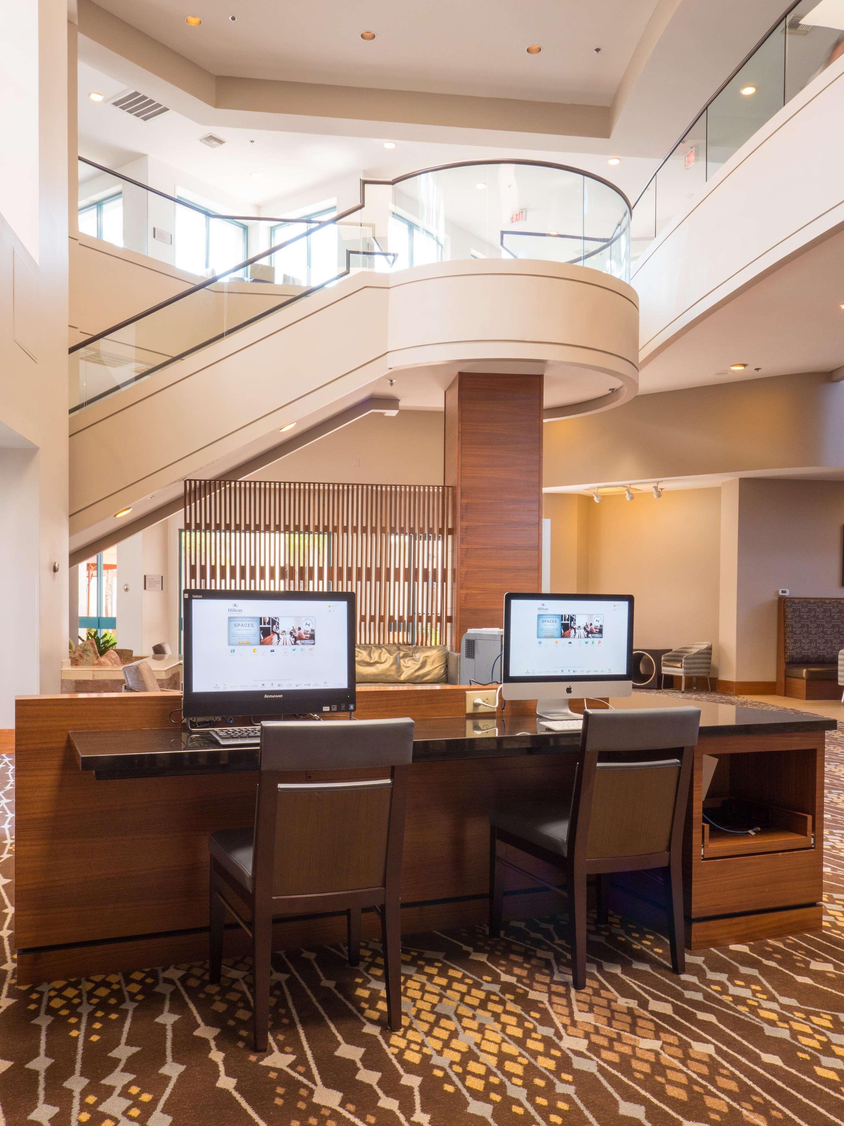 Hilton Phoenix Airport Eksteriør billede