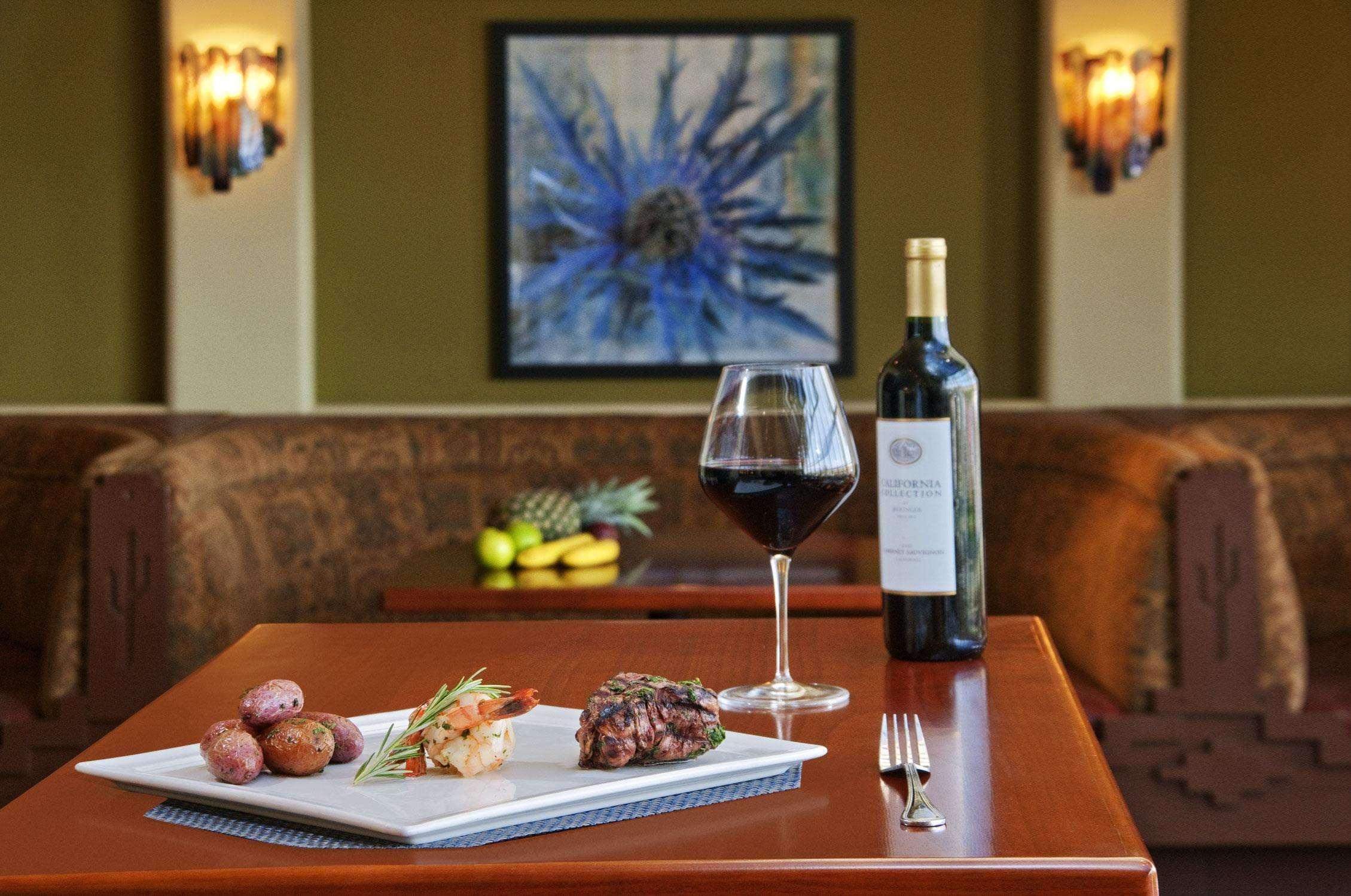 Hilton Phoenix Airport Eksteriør billede