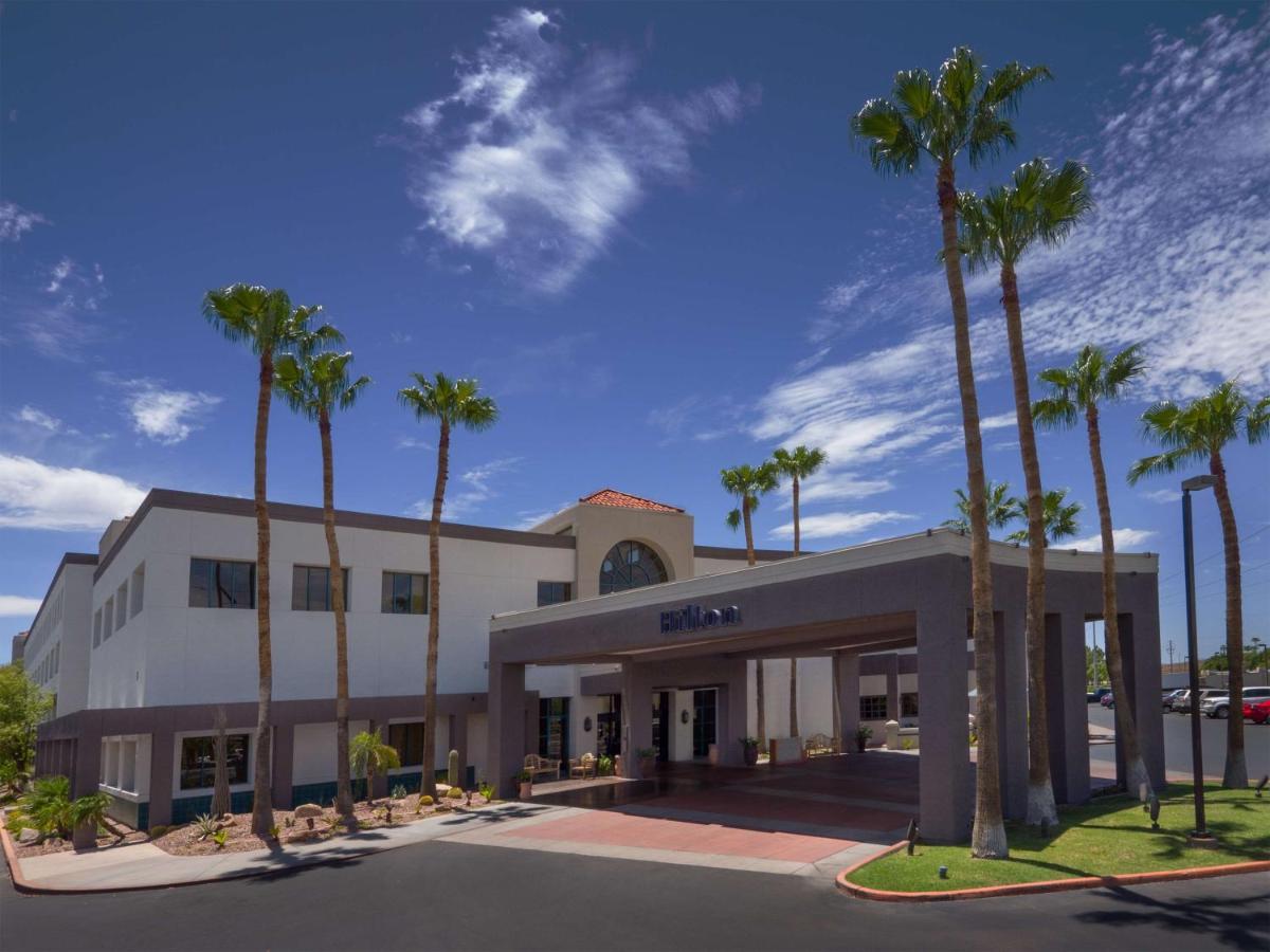 Hilton Phoenix Airport Eksteriør billede