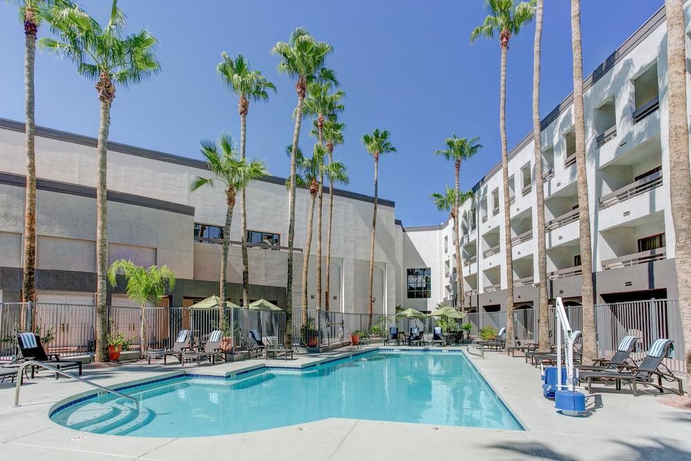 Hilton Phoenix Airport Eksteriør billede