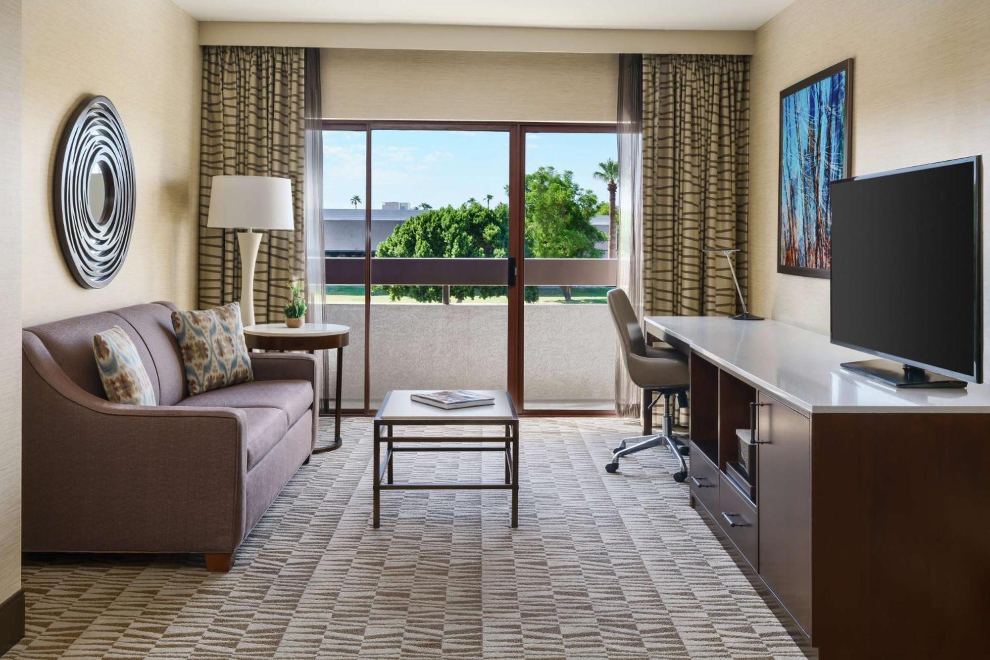 Hilton Phoenix Airport Eksteriør billede