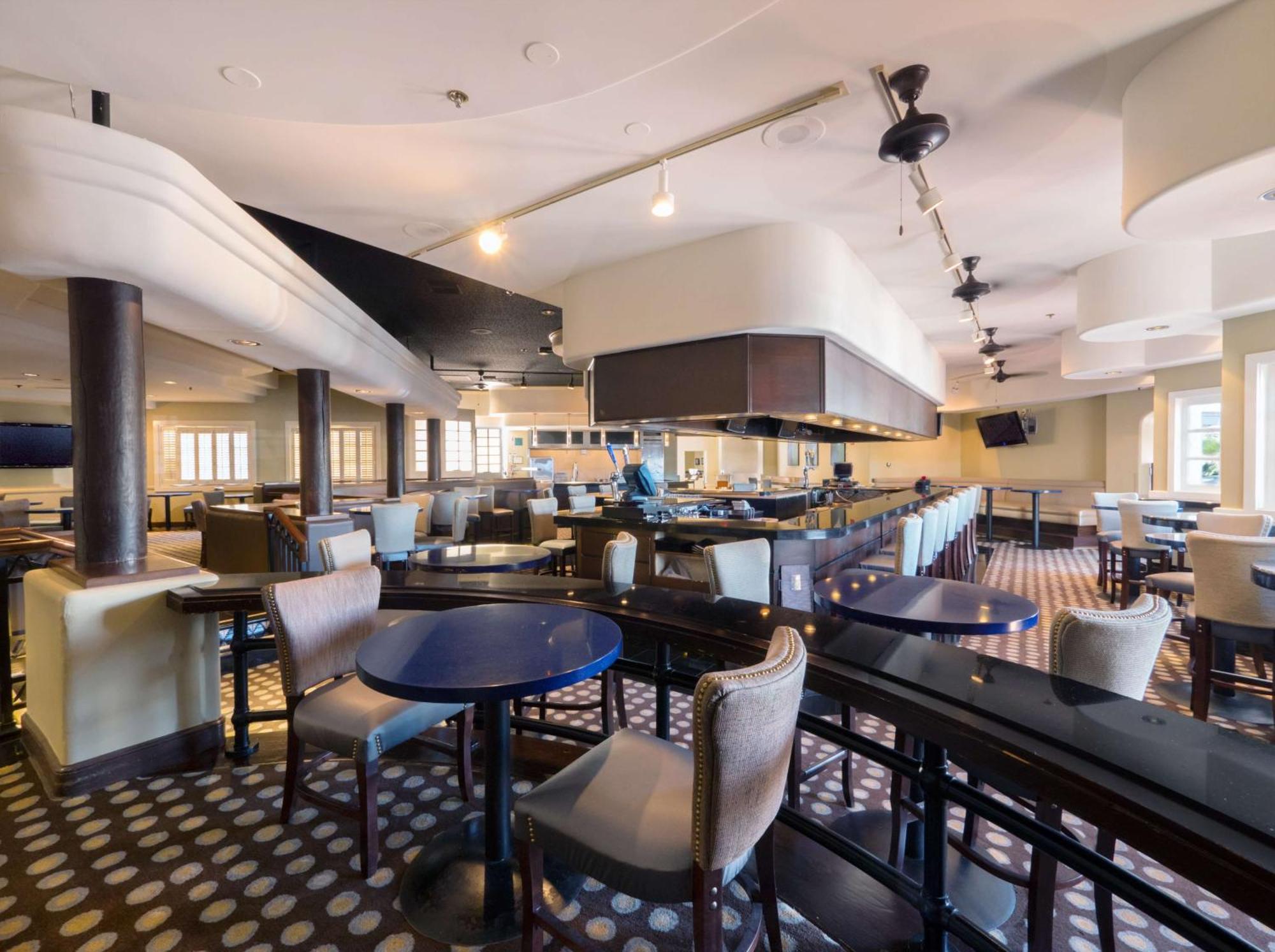 Hilton Phoenix Airport Eksteriør billede