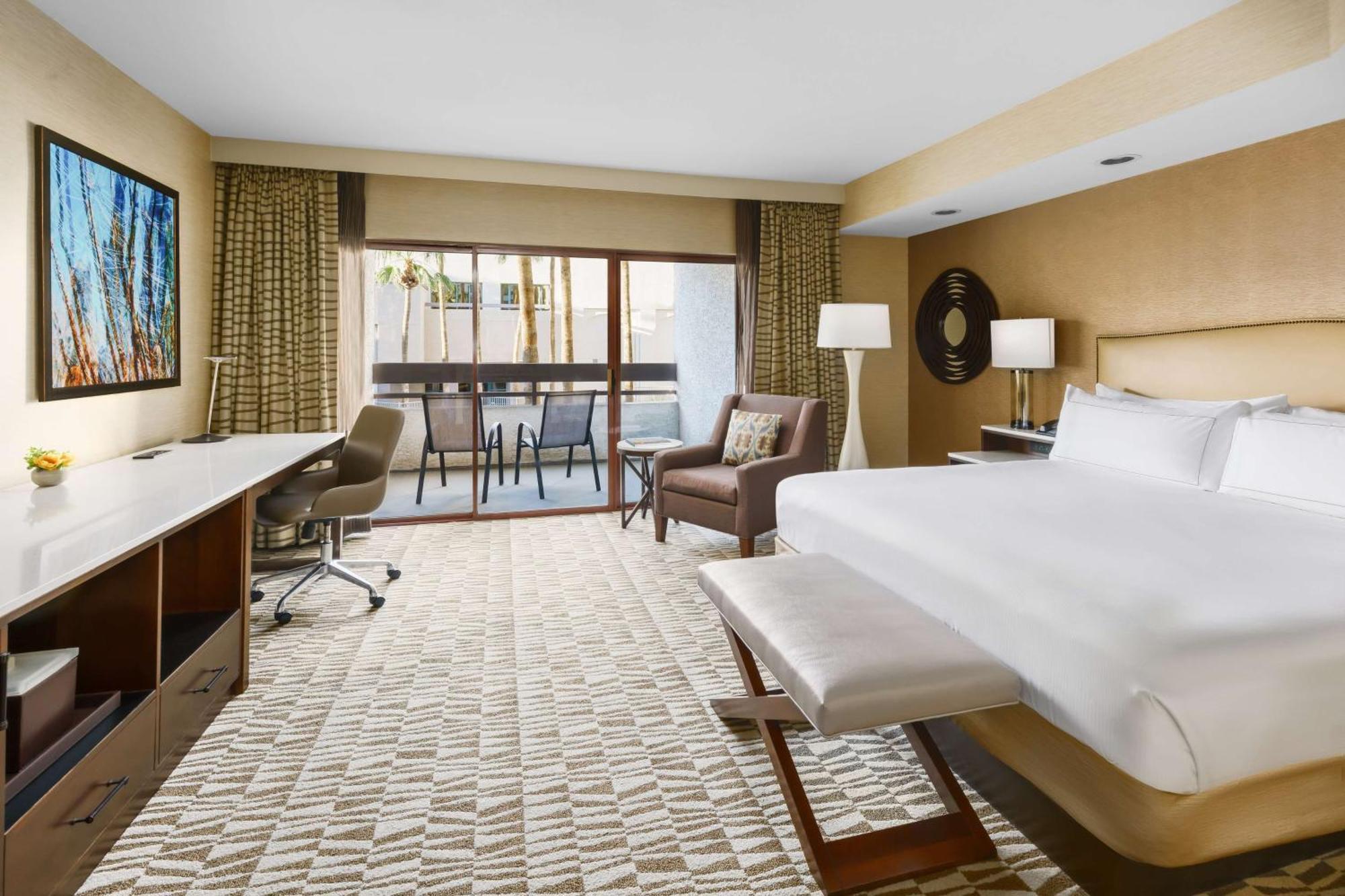 Hilton Phoenix Airport Eksteriør billede