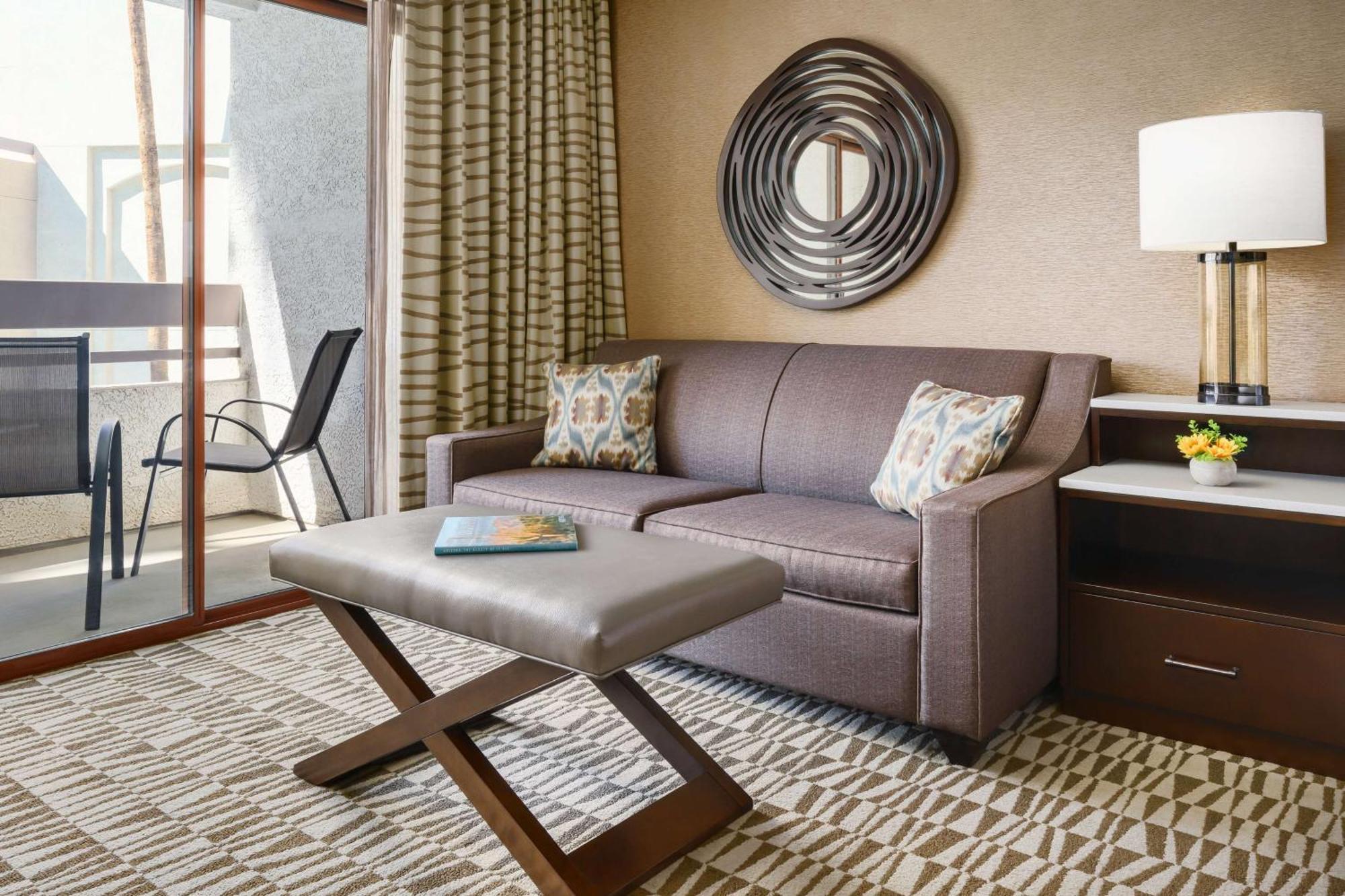 Hilton Phoenix Airport Eksteriør billede