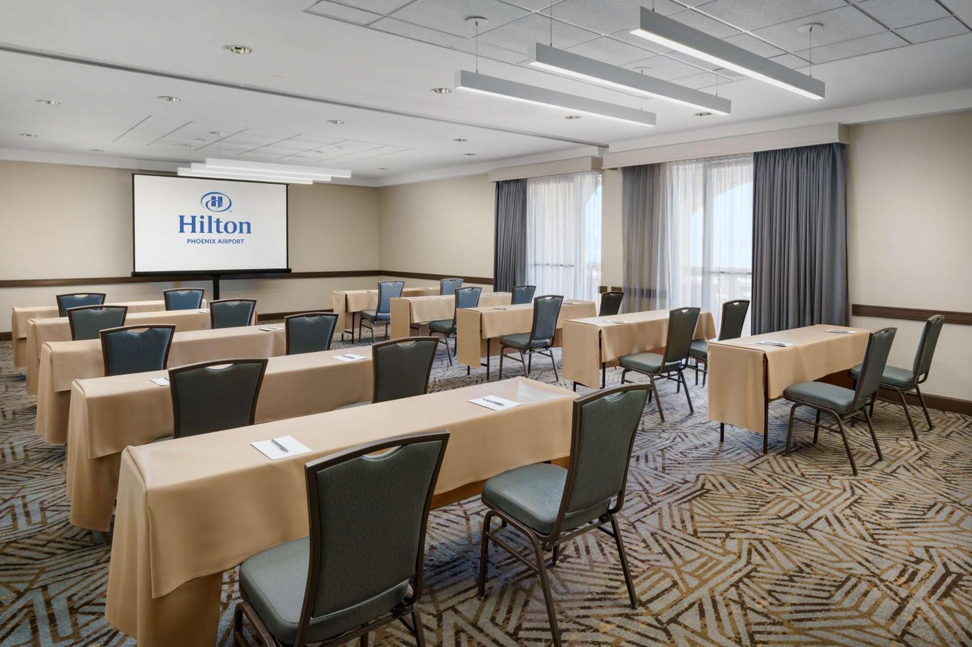 Hilton Phoenix Airport Eksteriør billede