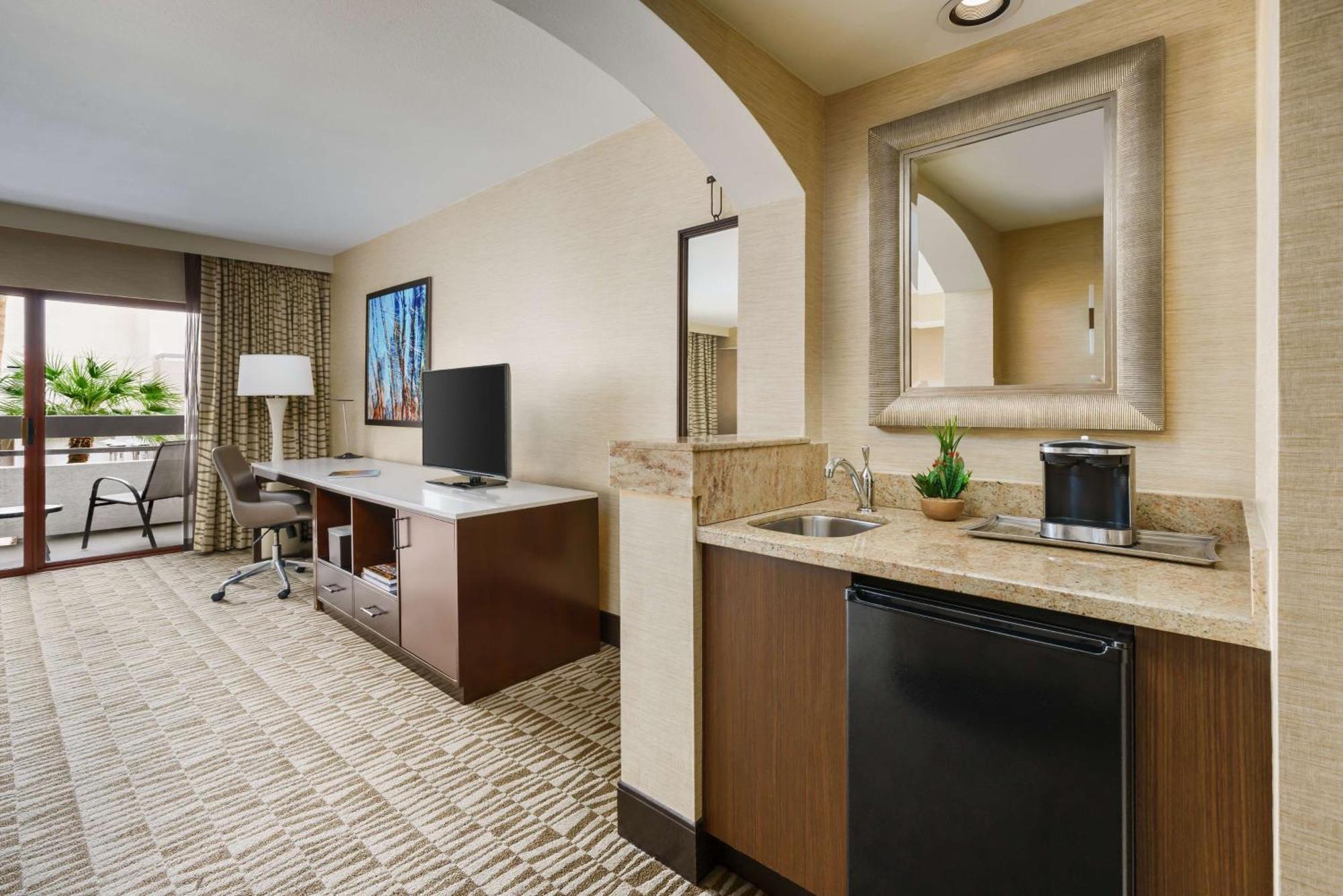 Hilton Phoenix Airport Eksteriør billede